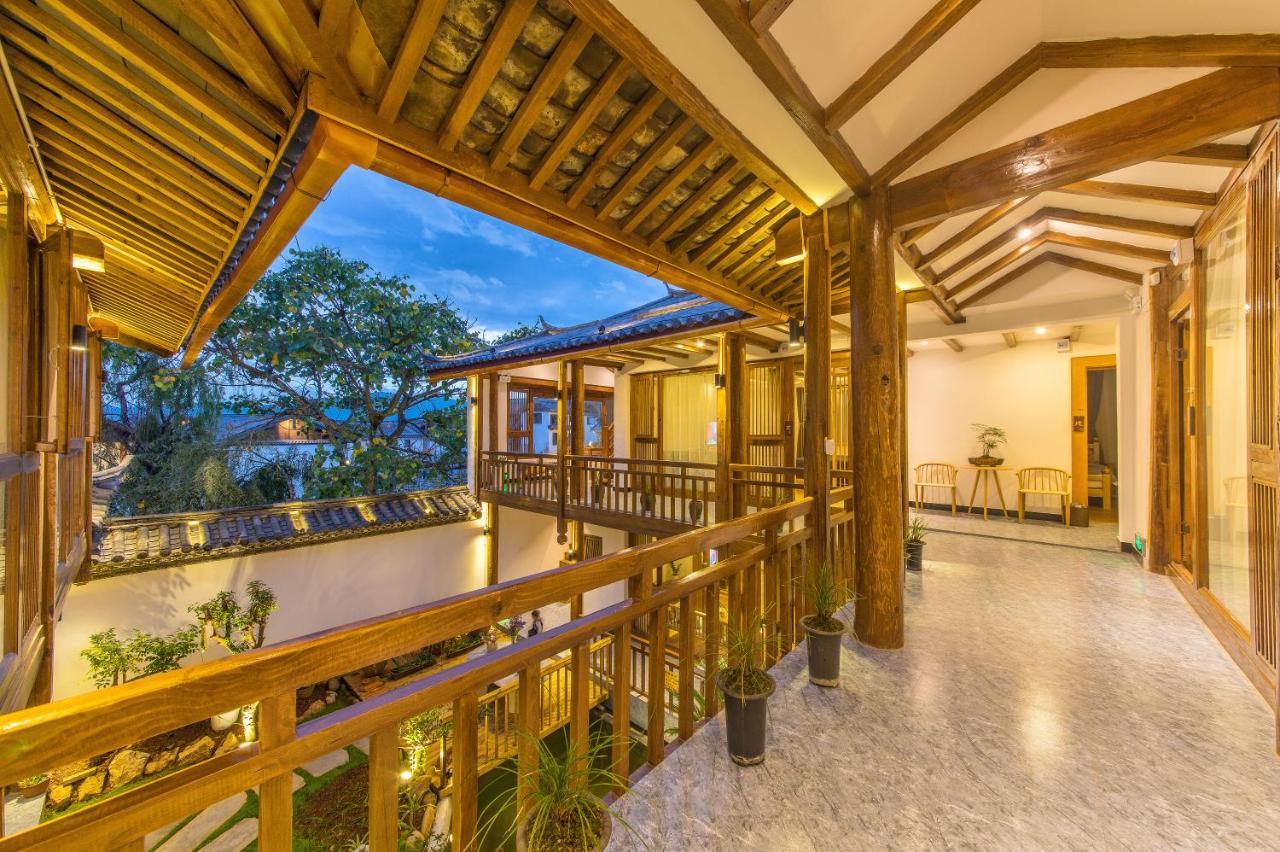 桐墅客栈 Lijiang Village House Kültér fotó