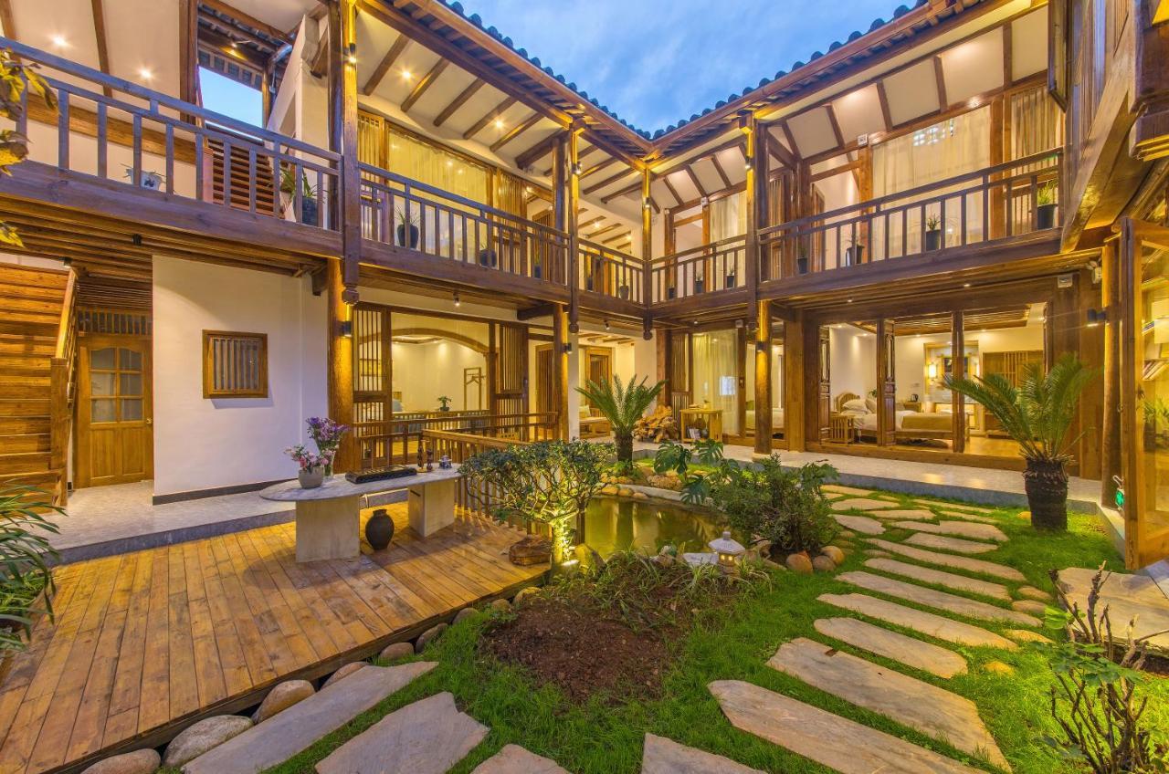 桐墅客栈 Lijiang Village House Kültér fotó