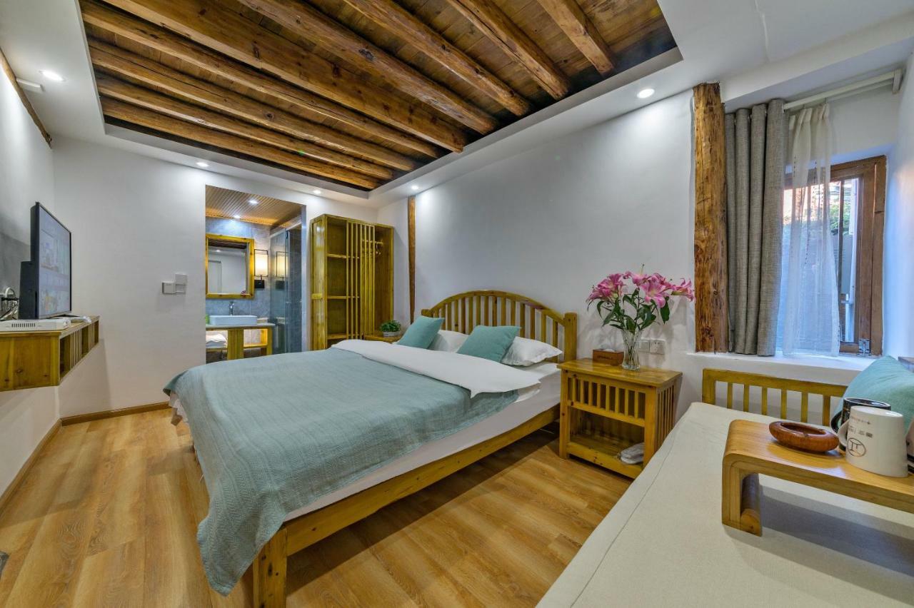 桐墅客栈 Lijiang Village House Kültér fotó